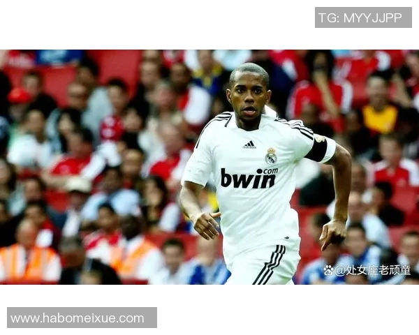 罗比尼奥之子：1亿违约金，豪门疯抢的未来之星？